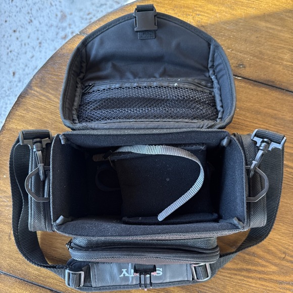 Sony Camera Camcorders Bag Genuine OEM Black Case for Sony Handycam - Picture 2 of 7